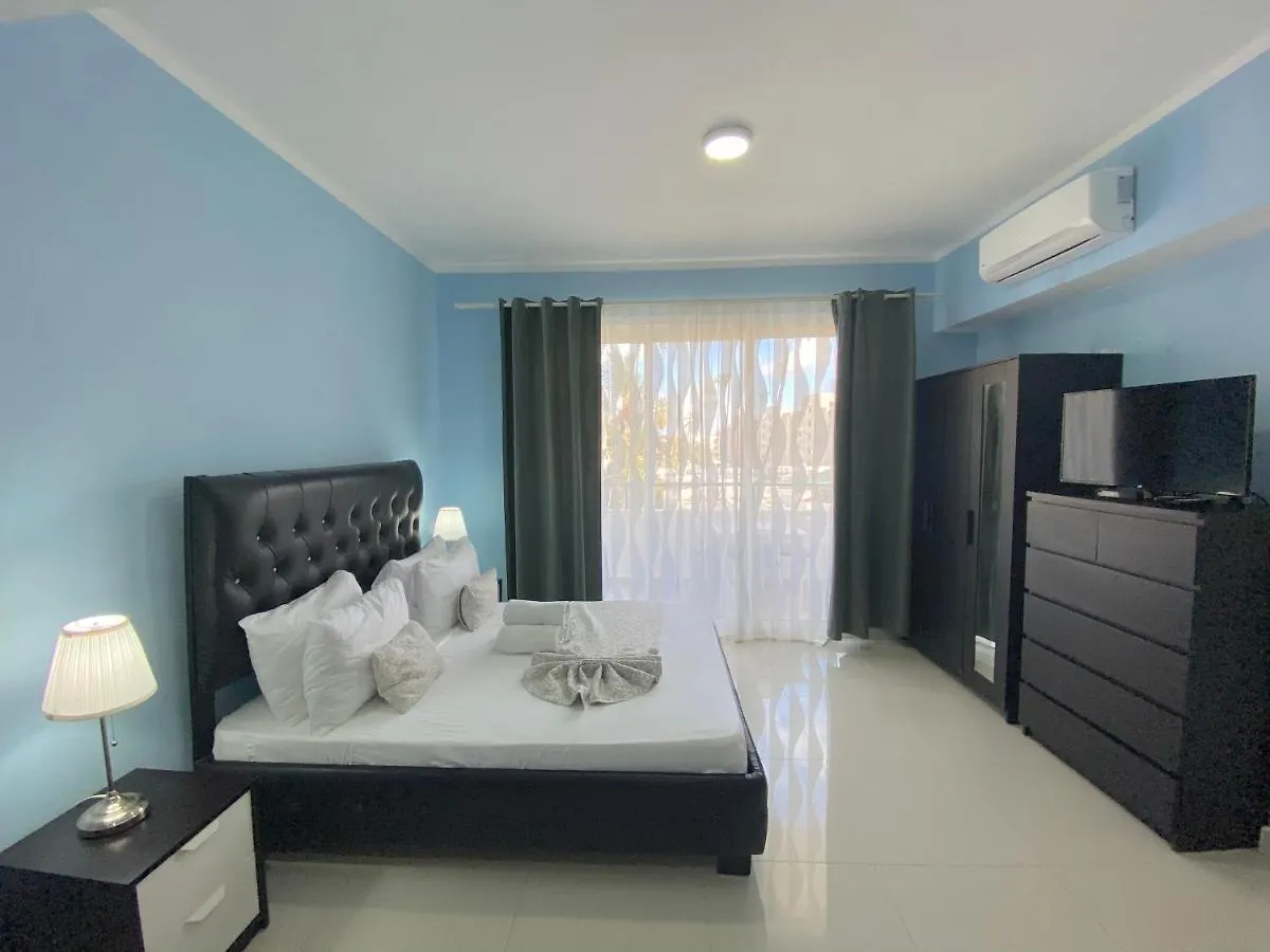 ***** Aparthotel Rooftop Pool Ducassi Suites - Playa Bavaro - Free Wifi & Parking - Best Location Punta Cana Dominican Republic