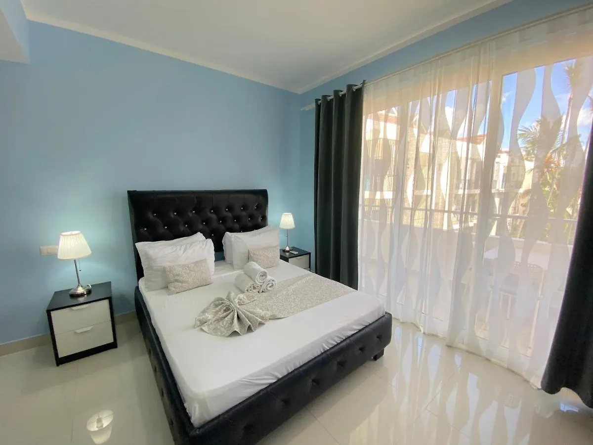 Rooftop Pool Ducassi Suites - Playa Bavaro - Free Wifi & Parking - Best Location Punta Cana Aparthotel