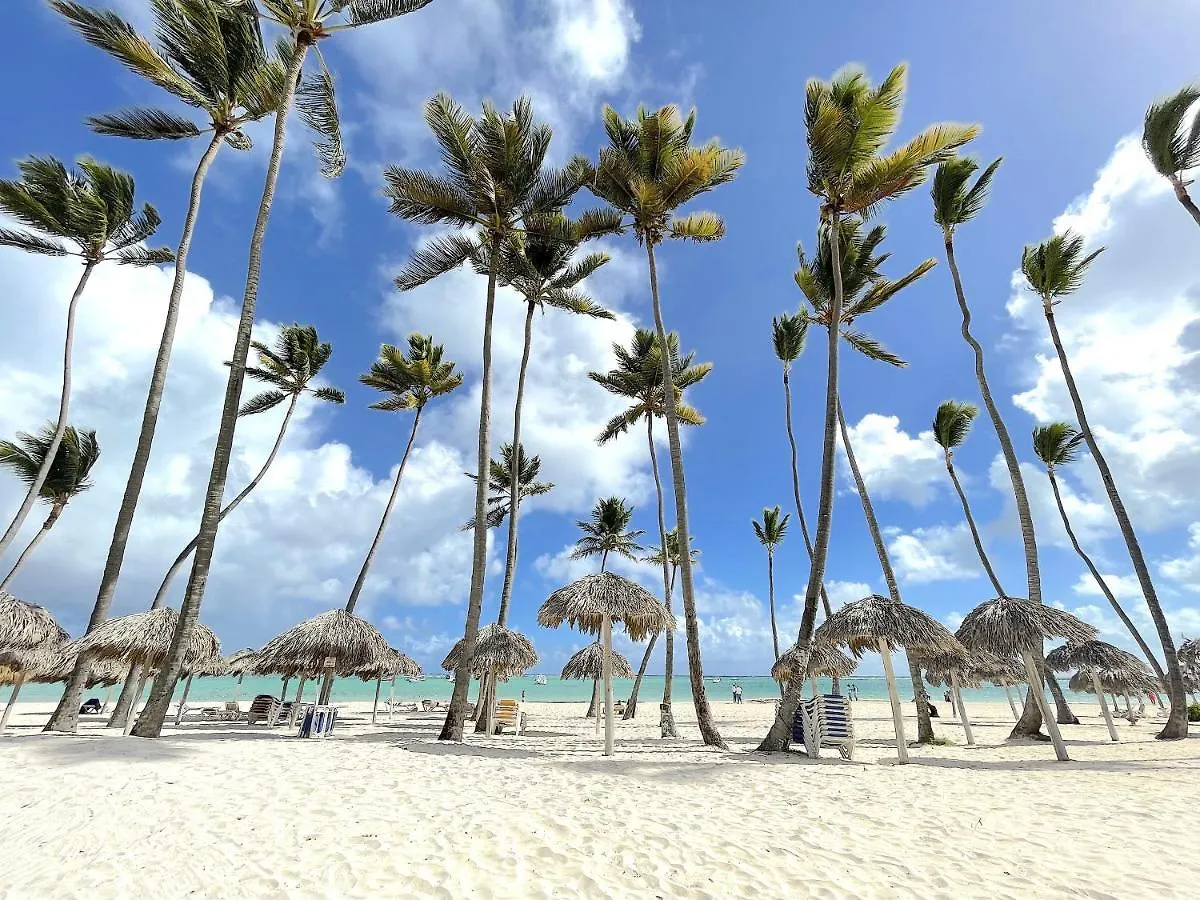 Aparthotel Rooftop Pool Ducassi Suites - Playa Bavaro - Free Wifi & Parking - Best Location Punta Cana